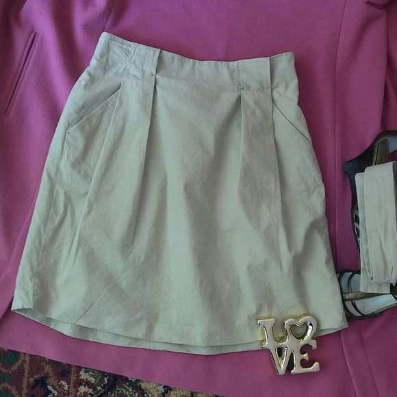 Essentials by ABS Tan Skirt 6 - Picture 3 of 5